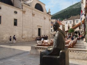 Dubrovnik statue
