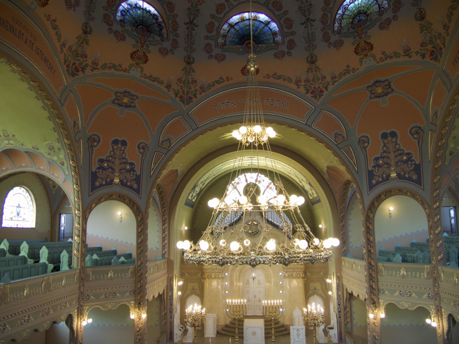 Eastern Europe Jewish Heritage Tour | Jewish Heritage Travel in Eastern Europe  